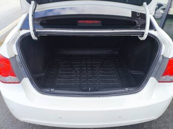 Chevrolet Cruze 2.0 VCDi 120kW/163k LT 6MT - 13