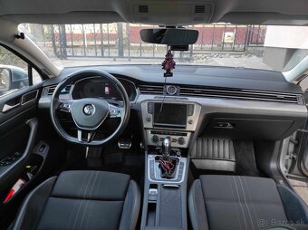 Volkswagen Passat Alltrack 2.0 TDI 4 Motion - 13