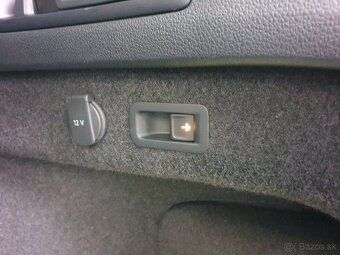 VW Passat B8 GTE Variant 1.4TSI 160kW DSG - záruka Autodraft - 13