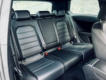 Volkswagen Golf 7 R 2.0 TSI BMT R 4MOTION - 13