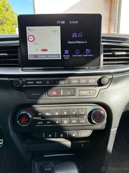 Kia ProCeed GT 1,6T-GDI - 13