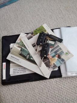 PREDÁM ŠKODA OCTAVIA TOUR1,6 BENZIN r2011 KÚP. NA SLOV . - 13