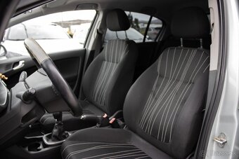 Opel Corsa 1.2 16V Enjoy - 13