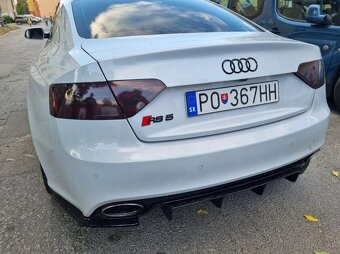 AUDI DRZIAK NA LOGO ZNAK DO PREDNEJ MASKY - 13