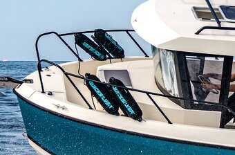 QUICKSILVER 705 PILOTHOUSE + MERCURY F 150 EFI EXLPT - 13