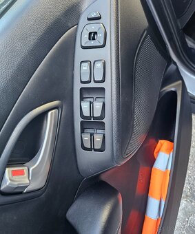 Hyundai Tucson ix35 LM 2.0 CRDi - 135kW - 4x4 - automat - 13
