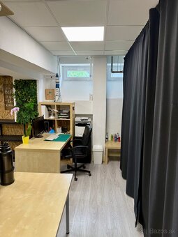 60m2 zariadeny priestor s parkovanim v centre mesta - 13