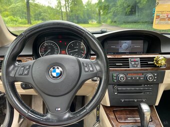 BMW 330xd coupe - 13