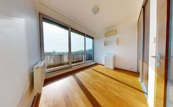 VÝBORNÁ LOKALITA | Priestranný 3 izb. byt s terasou a parkov - 13
