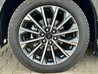Ford Tourneo Custom 2.0 TDCi 170k A8 Titanium X 8-miestné - 13