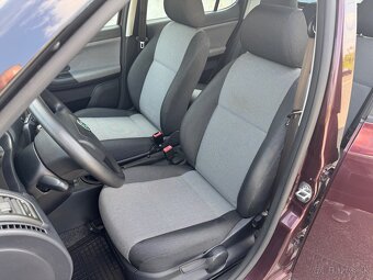 Škoda Fabia 1,2 HTP 44kW, 11/2009, 62 000km, SK pôvod - 13