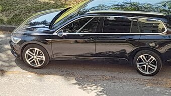 Volkswagen Passat b8 variant 2.0tdi 110kw - 13