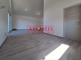 Predám 4-izb. bungalov dokončený Cestice,140m2, obecná voda  - 13