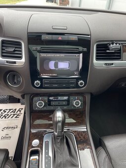 Predám VW touareg 7p 3.0TDI 180kw - 13