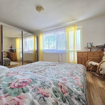 Moderný dvojgeneračný a RD, 380m2, Sečovce, 6a pozemok, foto - 13