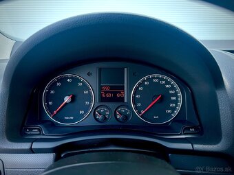 Volkswagen Golf 5 1.4 55kw 161676km NOVÁ STK/EK - 13