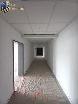 SKOLAUDOVANÉ Posledné voľné obchodné priestory na predaj v  - 13