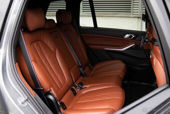 BMW X7 xDrive40d / odpočet DPH - 13