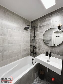 NA PREDAJ | Priestranný 3-izb byt s vlastnou predzáhradkou – - 13