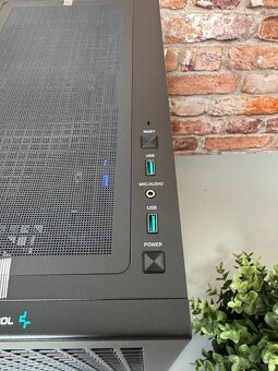 Ryzen 9 7900X\32GB\RTX 2080Ti\SSD\1000W Zdroj - 13