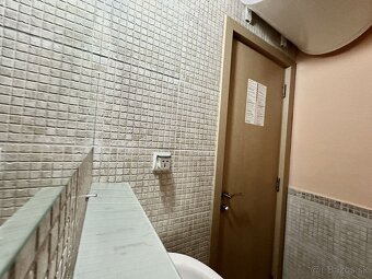 Morský raj pre Vás – zariadený apartmán v prestížnom komplex - 13