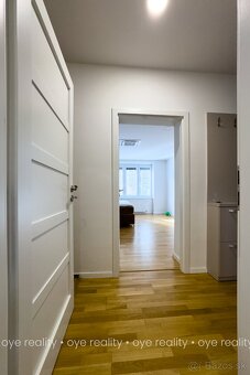 Na predaj luxusný, novozrekonštruovaný, moderne zariadený ve - 13