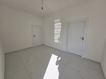 Na predaj novostavba 4i rodinného domu Štitáre pri Nitre - 13