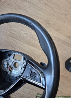 SKODA MULTIFUNKČNÝ VOLANT VYHRIEVANY, PADLAMI DSG A AIRBAGOM - 13