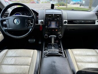 TOUAREG 3.0 tdi 047/999 kusov EXCLUSIVE EDITION - 13