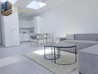 SKOLAUDOVANÉ Novostavba 2-3 izbových bytov s pozemkom v pol - 13