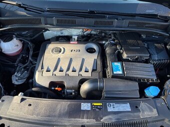 Seat Alhambra 2.0 TDi model 2013 - 13