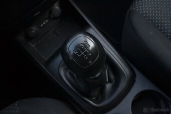 Hyundai i30 CW 1.4i MPI CVVT Classic AC - 13