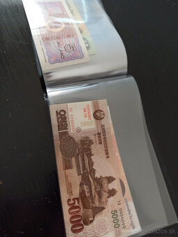 Album + 20bankoviek zo sveta - 13