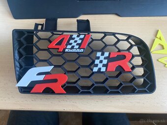 Bočné mriežky do Cupra R masky Seat Leon - 13