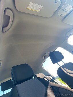 Peugeot 308 1,6HDi r. 2010 - 13