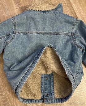 Oteplená Riflová bundička s kožúškom - 13