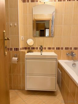 ČIASTOČNE ZARIADENÝ 2izb. BYT S BALKÓNOM, NERUDOVÁ ULICA - 13