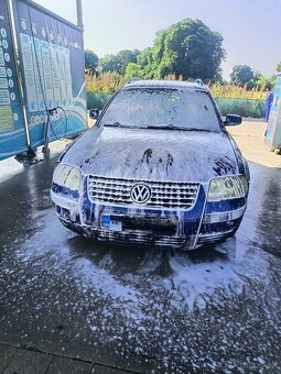 Volkswagen Passat - 13