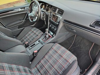 VW Golf 7 GTI 2.0TSI 162Kw M6 2015 - 13