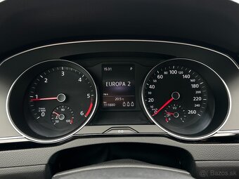 Volkswagen Passat Variant 2.0 TDi DSG 4Motion, r.v.: 2020 - 13