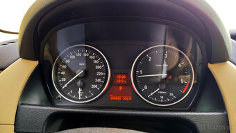 BMW X1 2.0d xDrive A/T 130kW 7/2010 - 13