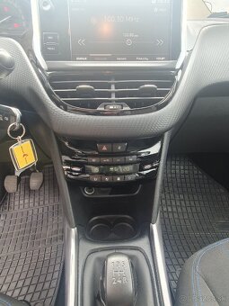 Peugeot 2008 STYLE,  1,2 - 13
