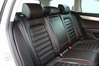 Volkswagen Passat Alltrack 2.0 TDI - 13