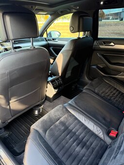 Volkswagen Passat Variant 2.0 TDi DSG R-line - 13