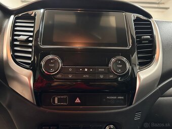 Mitsubishi L200 2.4DI-D Black Edition - 13