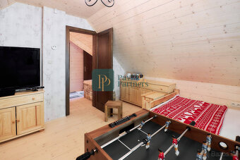 Predaj 4 izbový zrub pri lese, 7,5á pozemok, Nízke Tatry, EX - 13