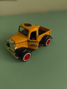 Autíčka Burago, Welly, Maisto - 13