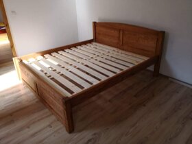 Manželská postel - 13
