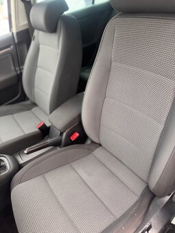 VOLKSWAGEN GOLF VI VARIANT 1.6TDI 77KW 4motion - 13