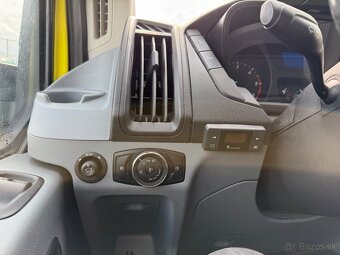 Ford Transit 2019 Ambulancia/Sanitka - 13